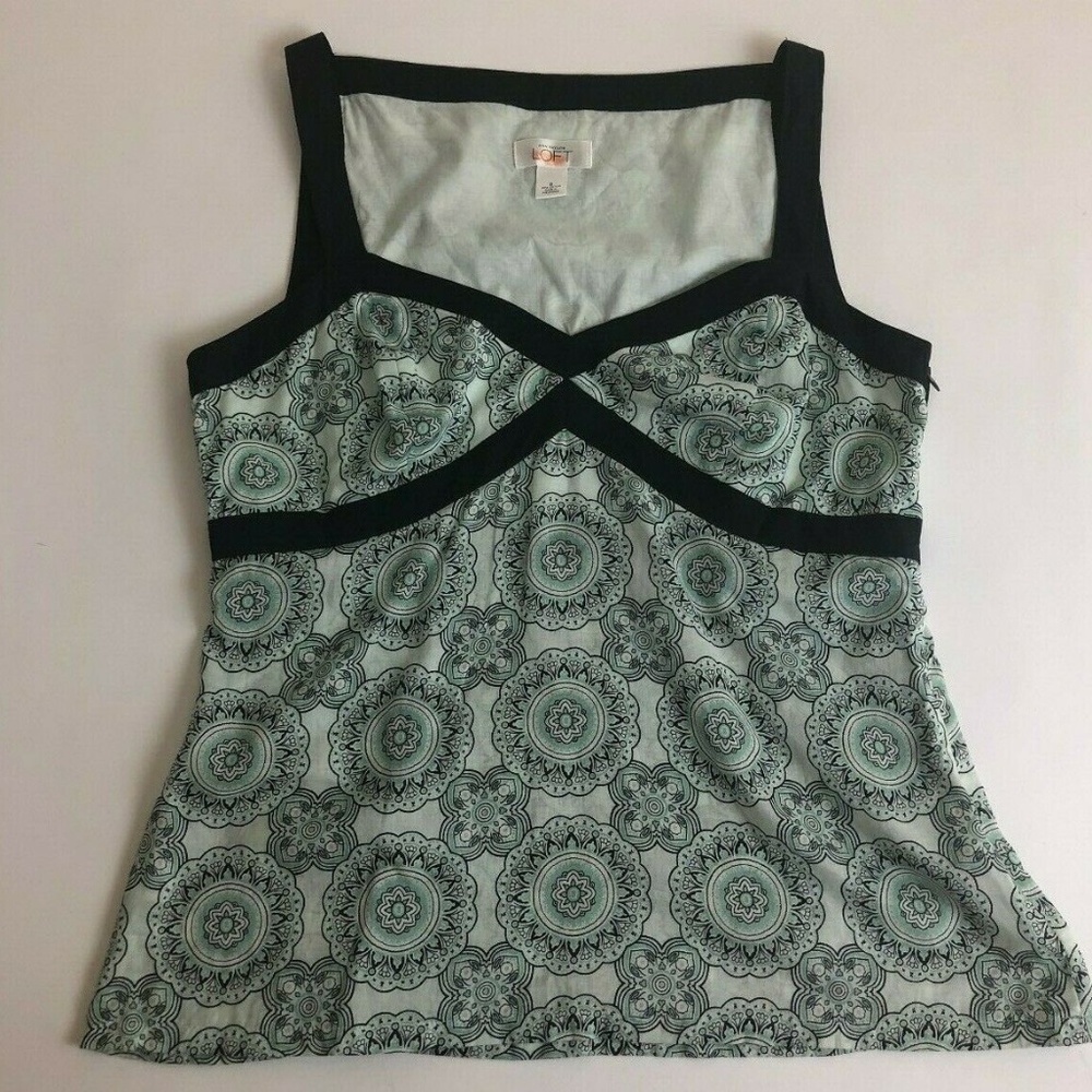 Ann Taylor LOFT Women Size 8 Floral V neck Top